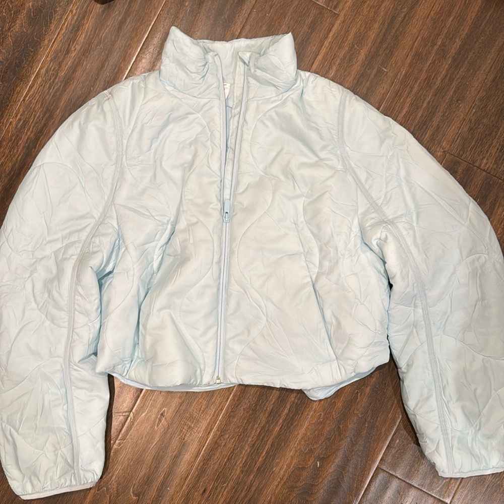 Lululemon light blue quilted full zip jacket!